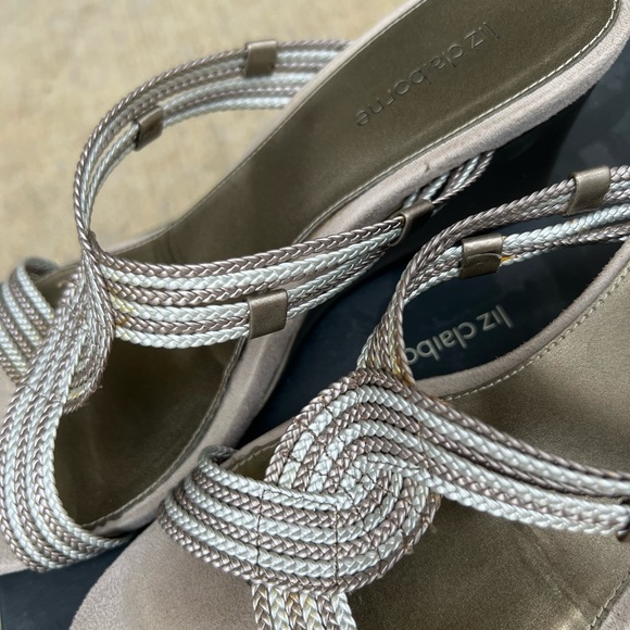 Liz Claiborne Sandals ☀️ - Picture 2 of 6